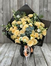 Букет цветов из:  Розы и Лизиантусы #REPLACE_PRED# Балковскую 