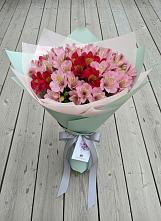 Букет цветов из:  Альстромерии #REPLACE_PRED# Балковскую 