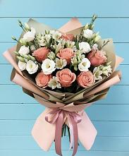 Букет цветов из:  Розы, Альстромерии и Лизиантусы #REPLACE_PRED# Балковскую 