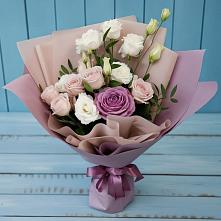 Букет цветов из:  Розы и Лизиантусы в Балковскую 