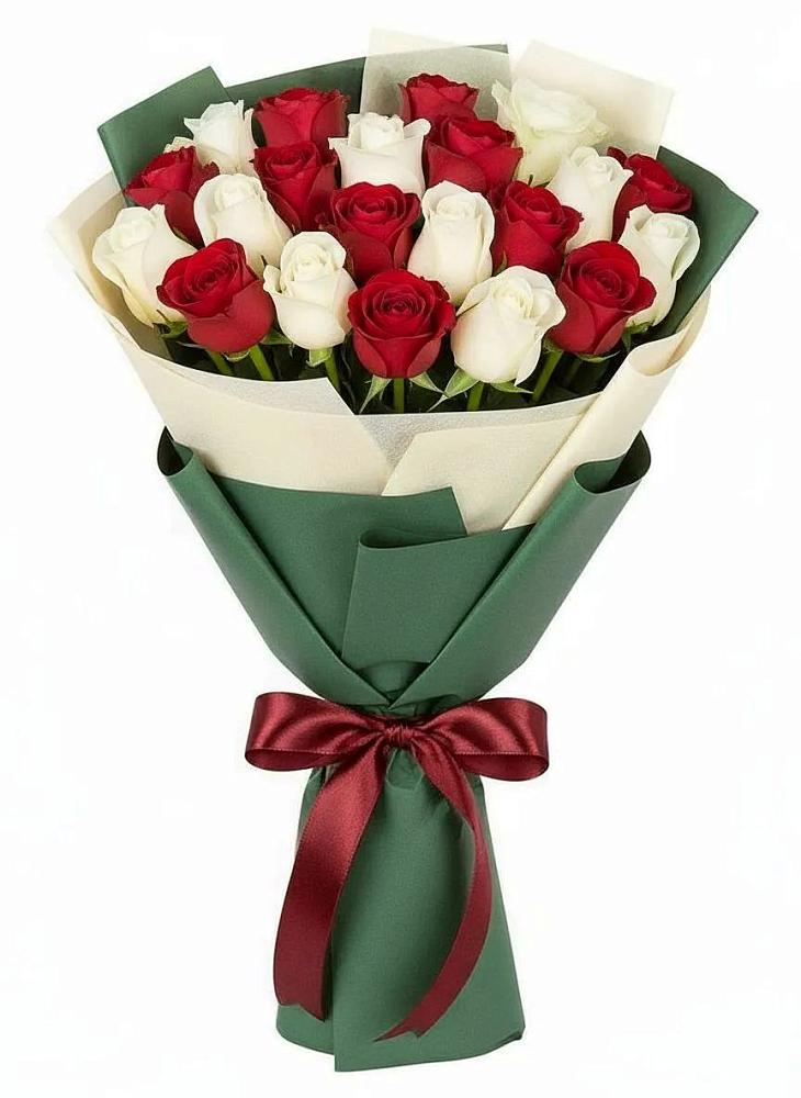 Букет Микс из красных и белых роз в Балковскую 