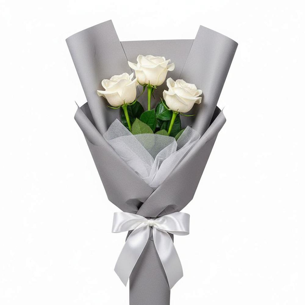 Букет 3 белые розы в Балковскую 
