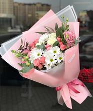 Букет цветов из:  Розы, Лизиантусы и Хризантемы в Балковскую 